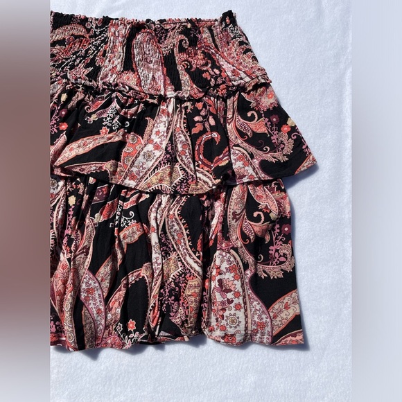 Anthropologie Myla Smocked Tiered Mini Skirt Size Small Paisley Print - Picture 6 of 13